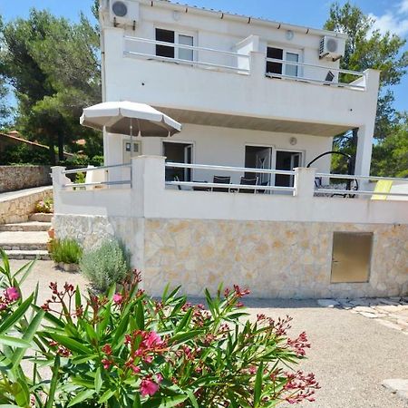 Apartmani Cesarec Basina Buitenkant foto